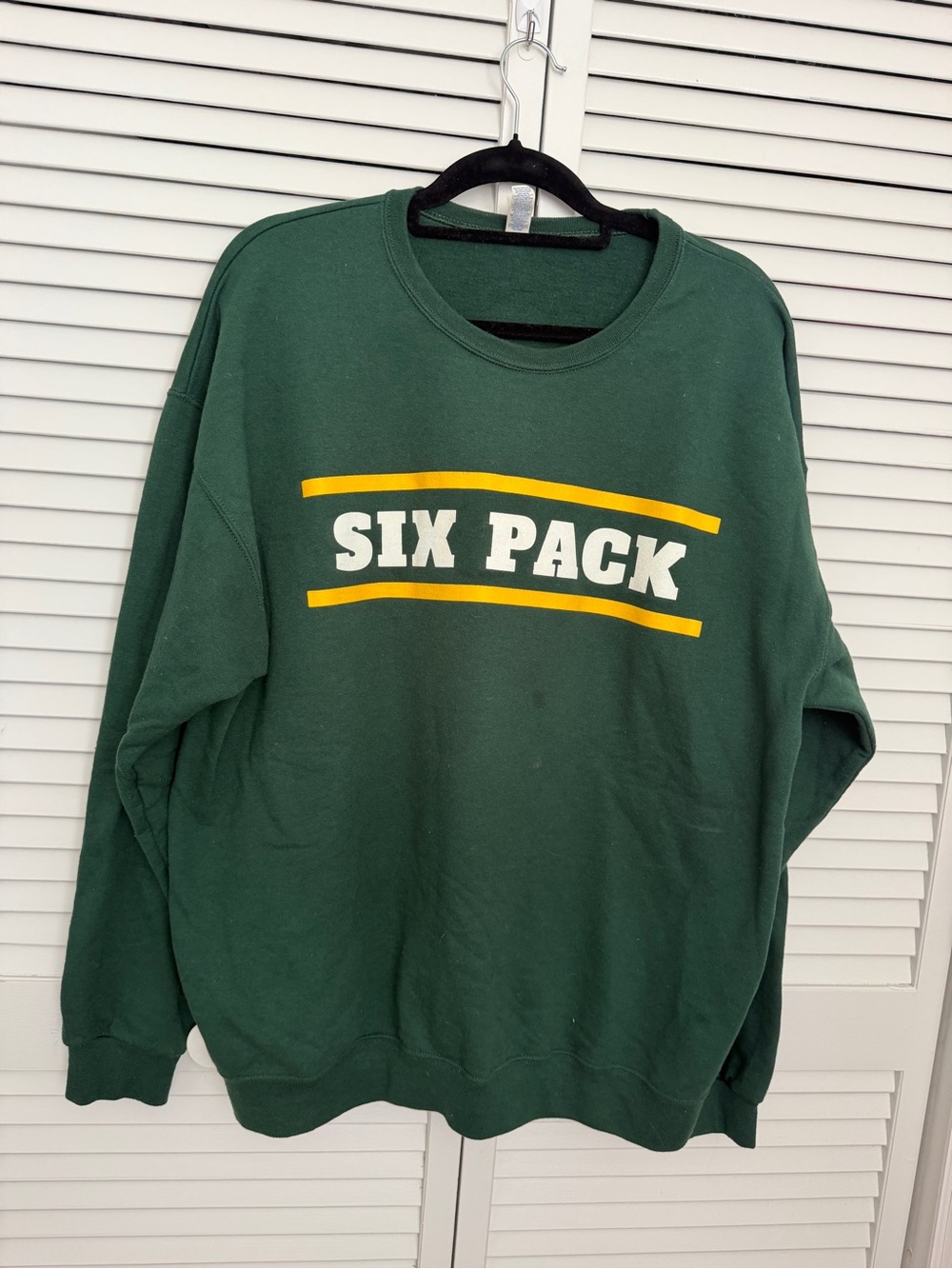 Six Pack Green Crewneck Sweatshirt Size XL - Green Bay Packers Unisex